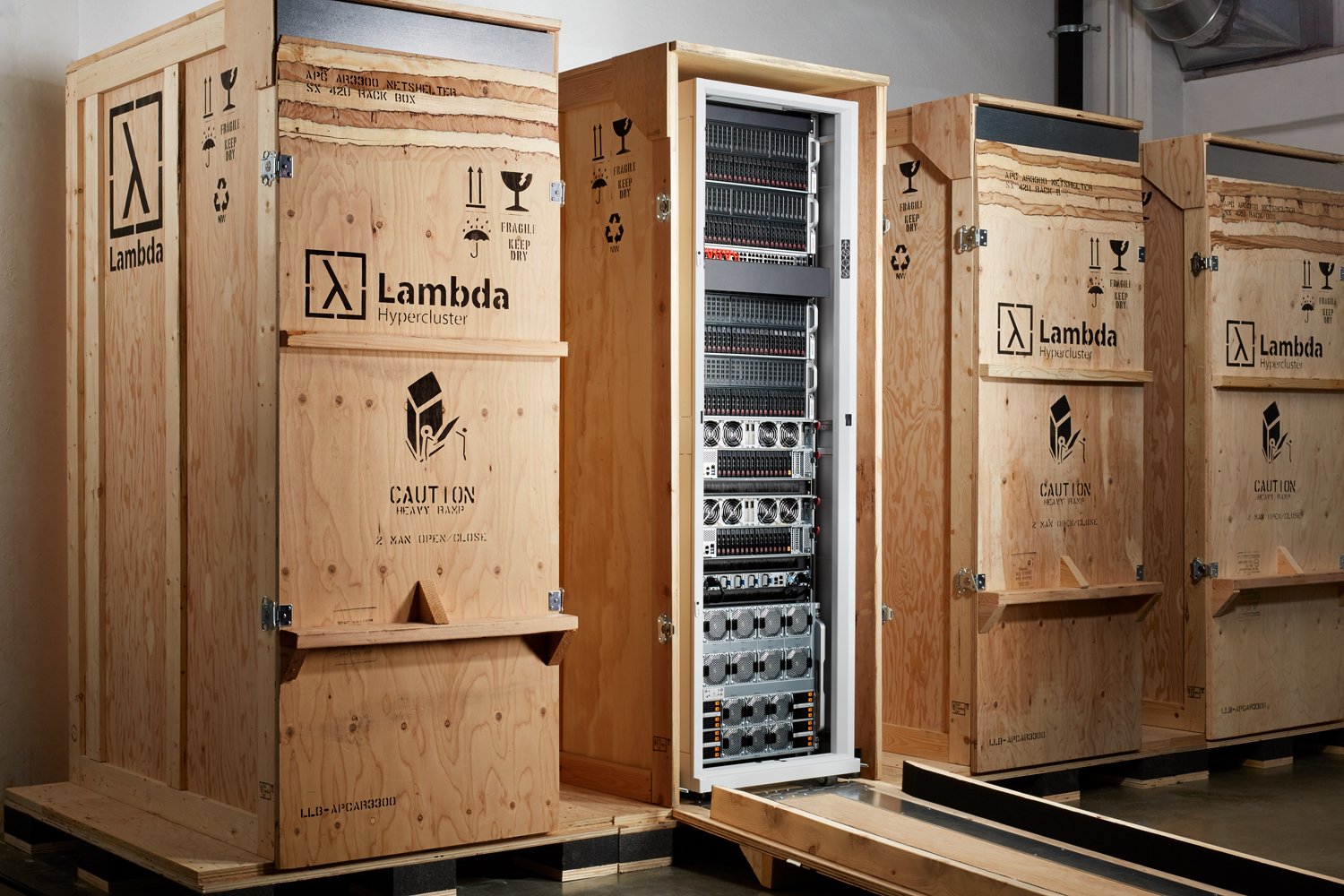 lambda-echelon-hpc-clusters-rack-crate